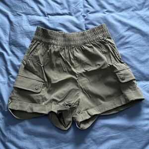 Cargo hiking shorts